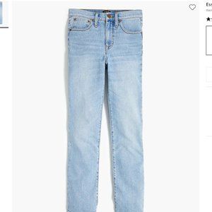 NWOT Jcrew essential straight leg jeans, 34